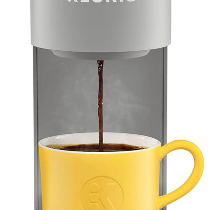 Кофеварка Keurig K-Mini, капсульная, для приготовления одной порции, объем 177–355 мл, с отсеком для хранения шнура, идеальна для небольших помещений, черная